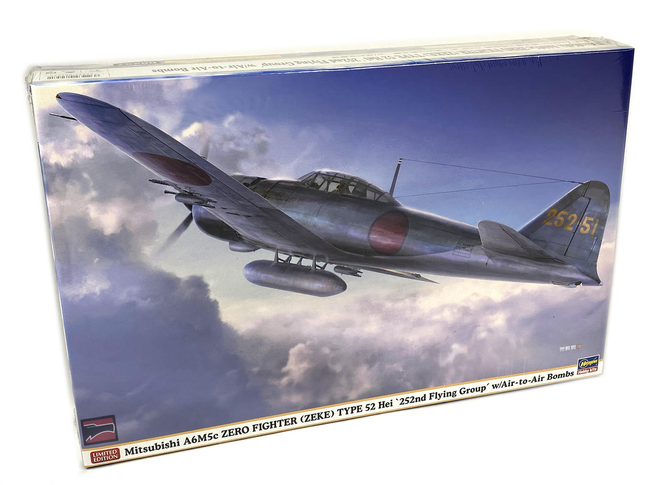 NodoModelli, 1/32 Hasegawa Mitsubishi A6M5c Zero Fighter Type 52 Hei 252nd Flying Group' con bombe aria-aria