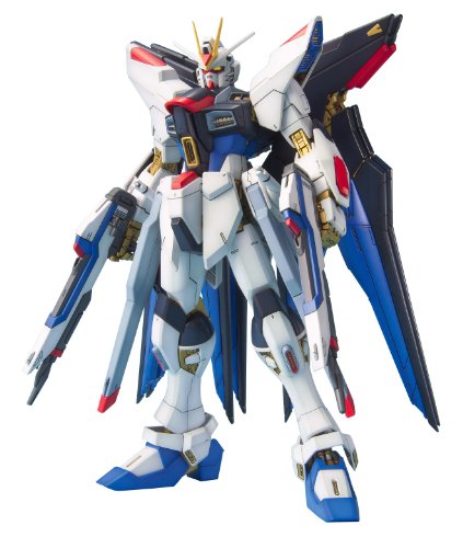 Bandai, Bandai Hobby Strike Freedom Gundam Seed Destiny Mobile Suit Model Kit (scala 1/100)