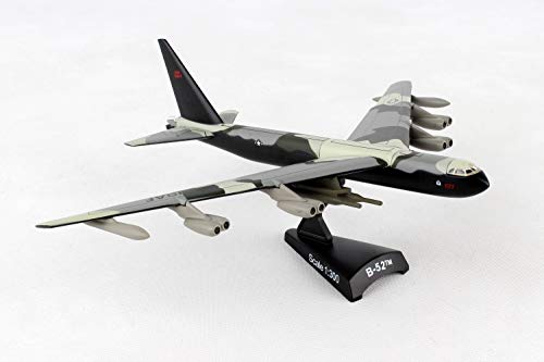 Daron, Daron Worldwide Trading B-52 Stratofortress Veicolo (scala 1:300)