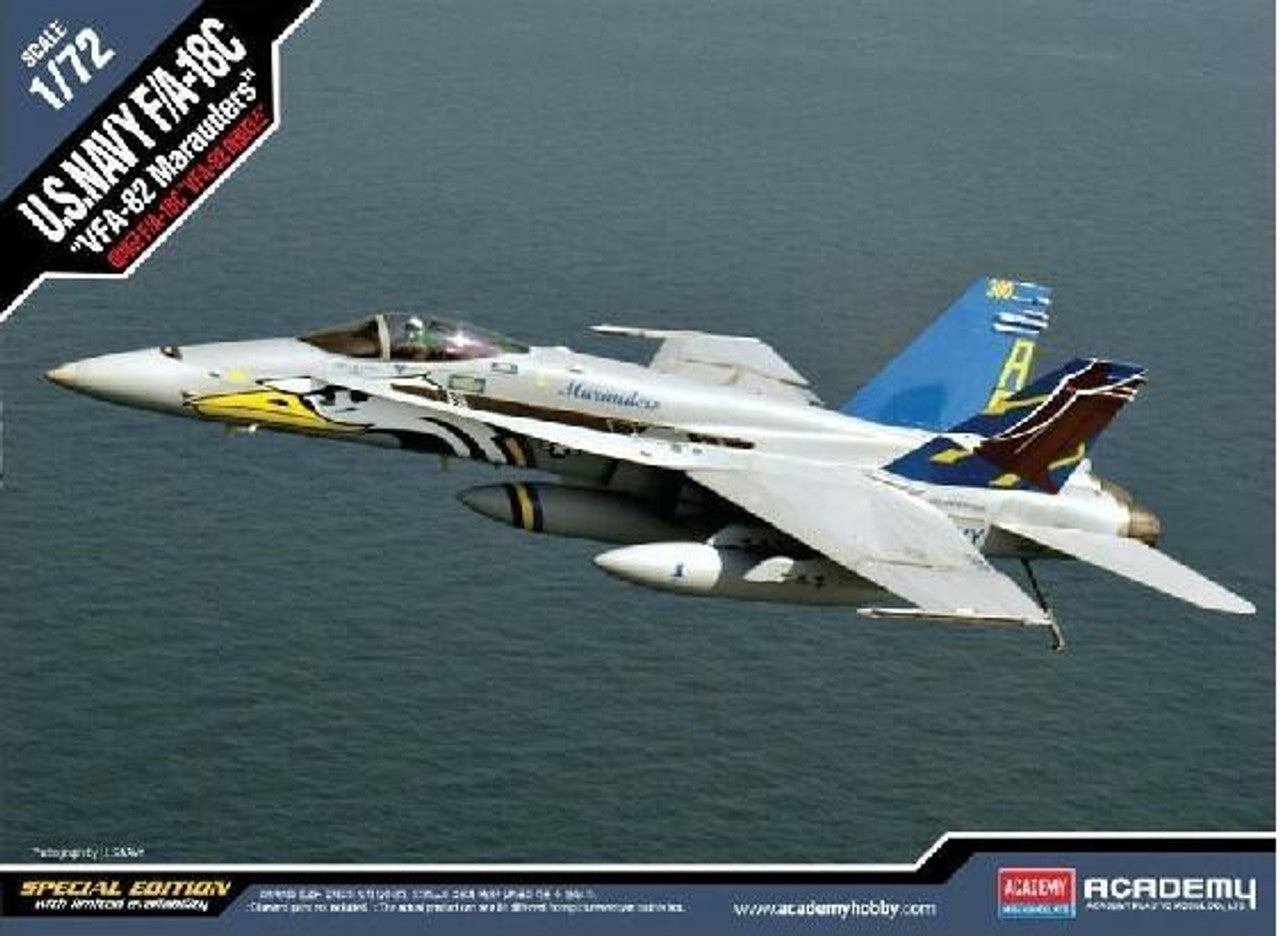 Accademia, F/A-18C VFA-82 Marauders della marina statunitense