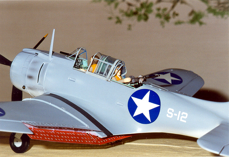 Gulliows, Kit di modellismo Guillow's Douglas SBD-3 Dauntless